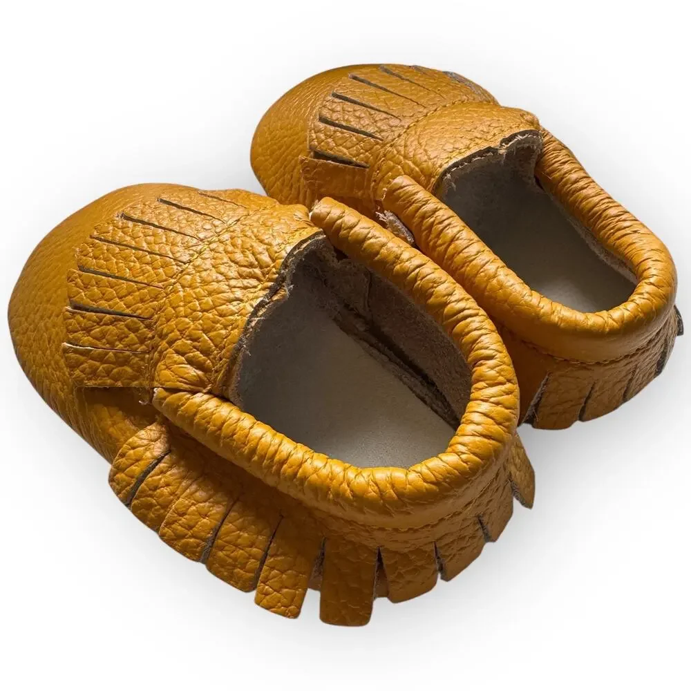 NWT Genuine Leather Baby Moccasins – Classic Tan Fringe - 12-18 Months